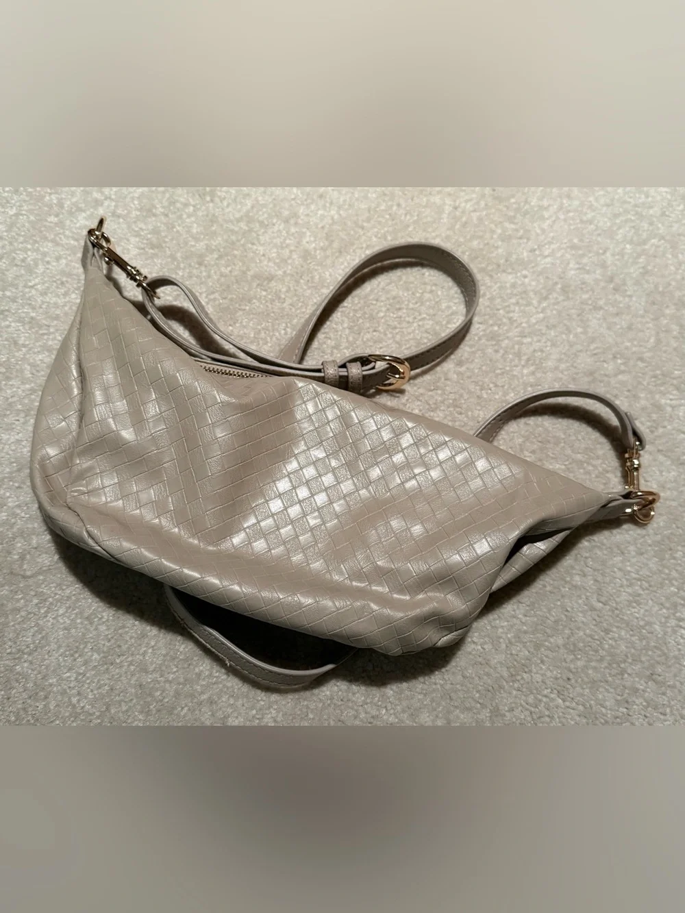 UNIVERSAL THREAD Taupe Sling bag Crossbody